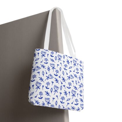 Blue Floral Pattern Tote Bag - Stylish Eco-Friendly Bag for Everyday Use - Image 6